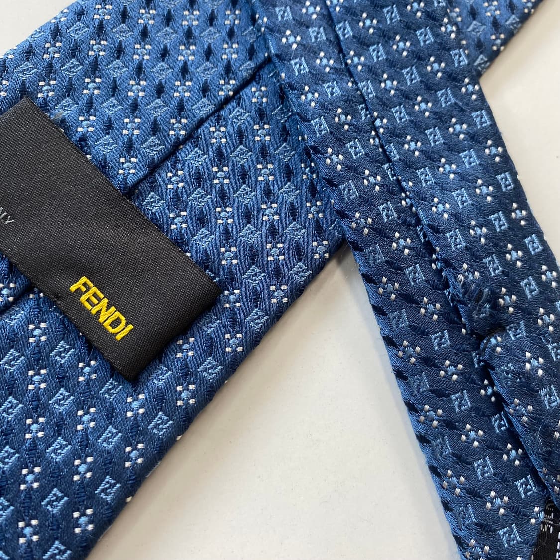펜디 모노그램 FENDI 정품넥타이 명품 상품이미지10