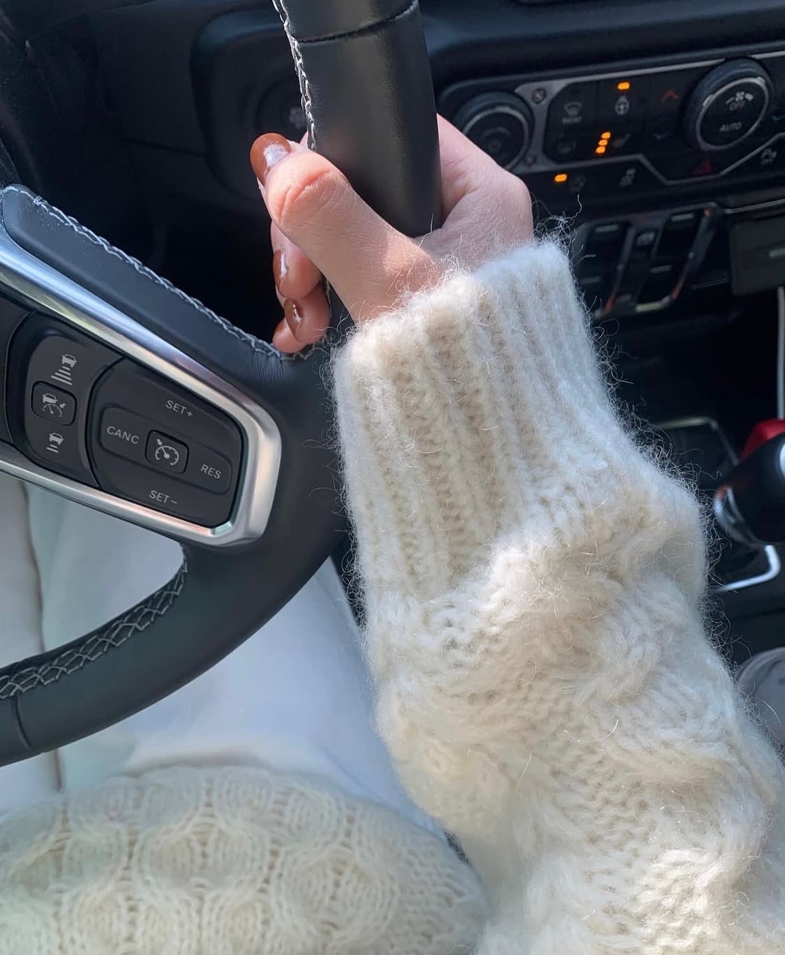 바이무드 키드모헤어 피셔맨 케이블니트 상품이미지5