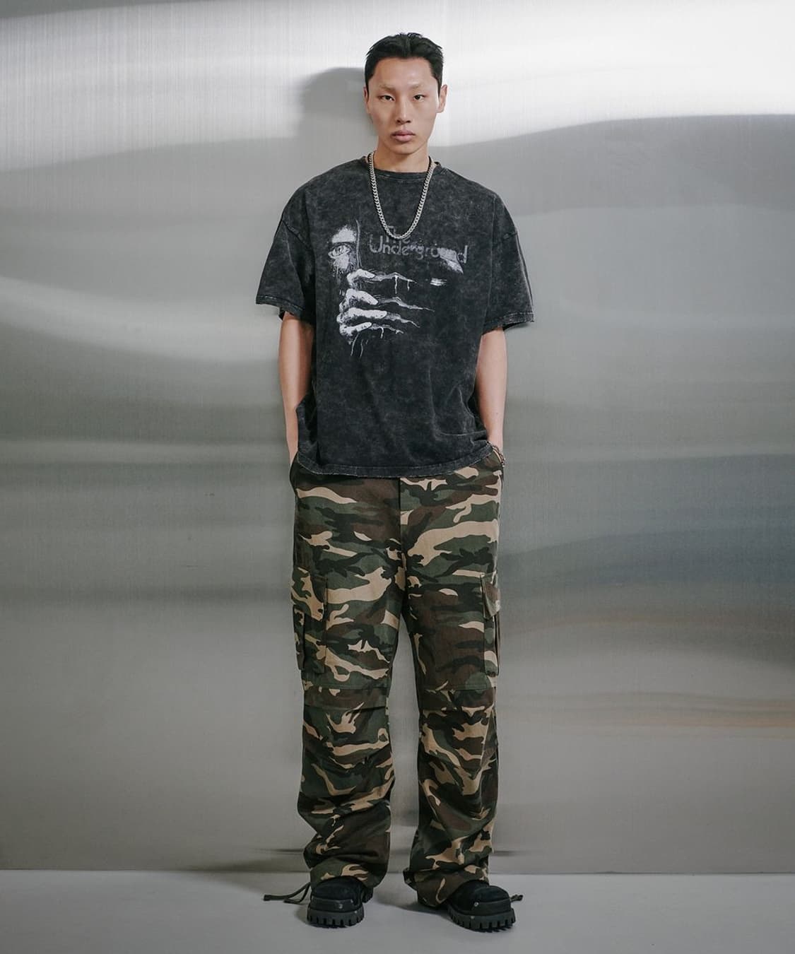 로어링라드 워시드 데미지 오버 티셔츠 블랙 XL 상품이미지2