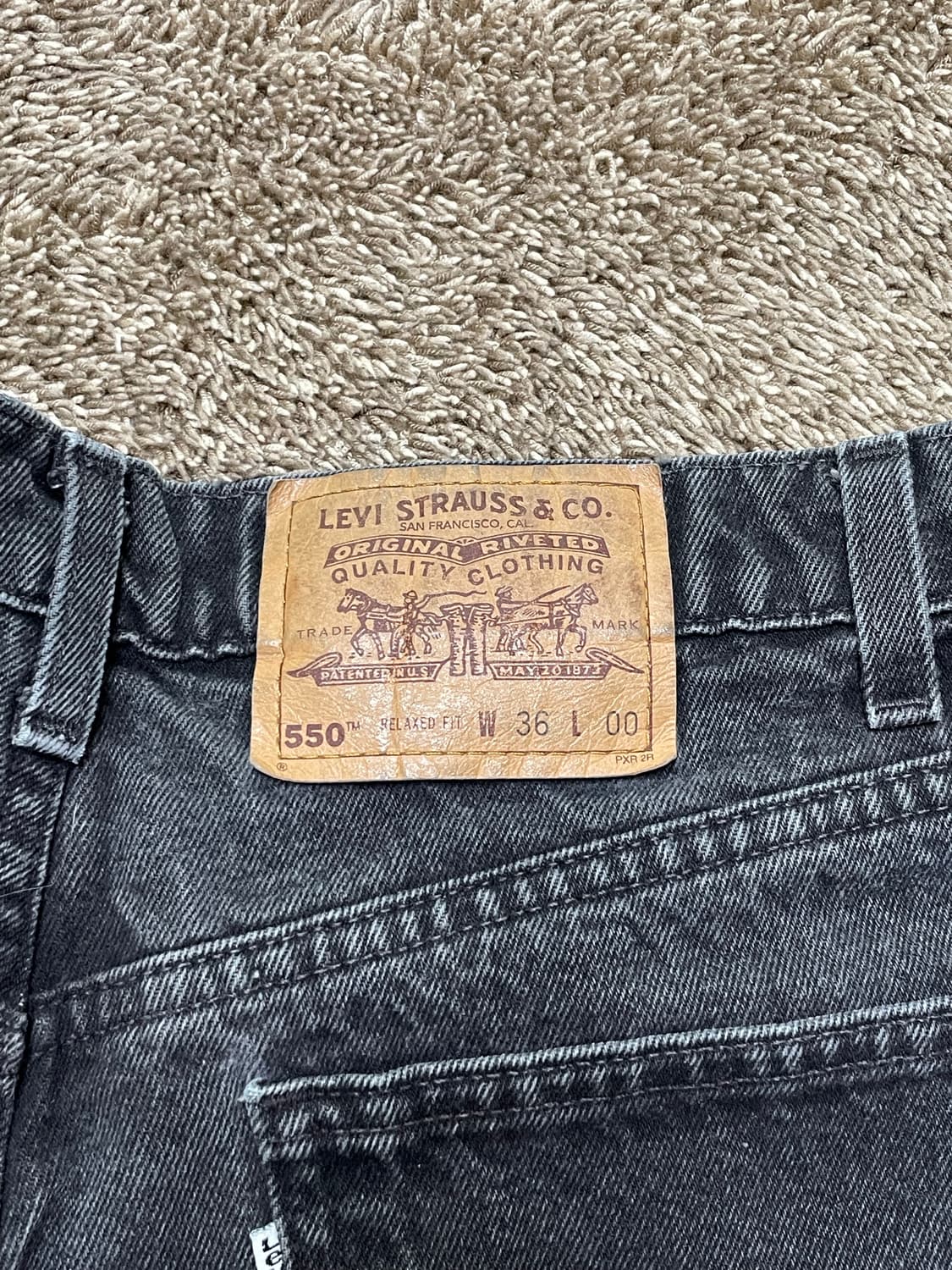 90s vintage levis 550 black shorts jorts 상품이미지4