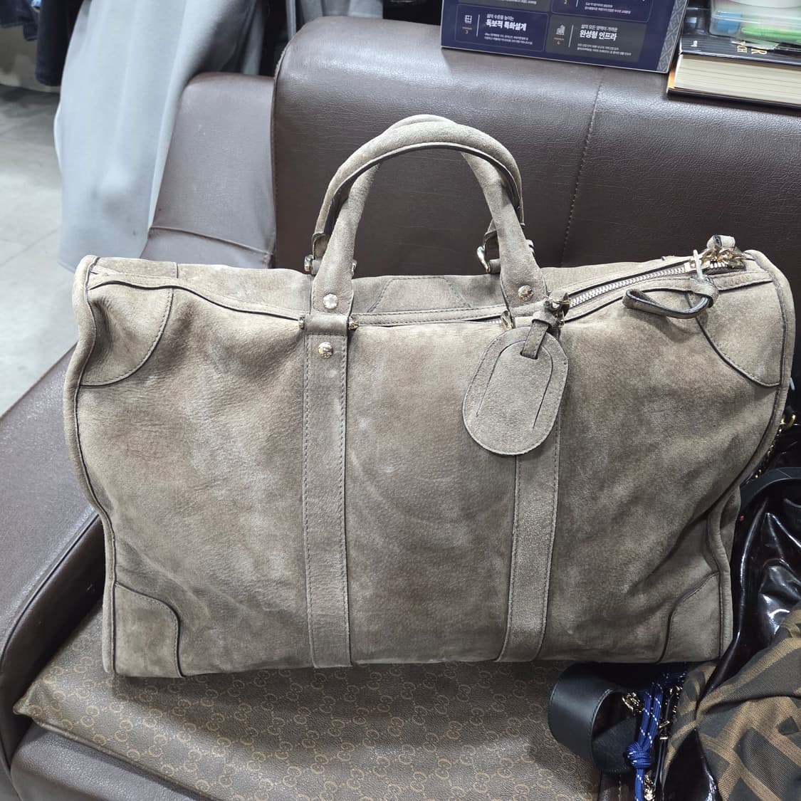 구찌 스웨이드 보스톤 백 상품이미지2