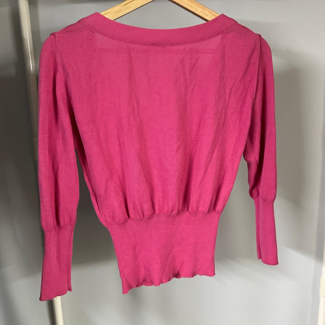 비비안 웨스트우드 브이넥 니트 상품이미지5