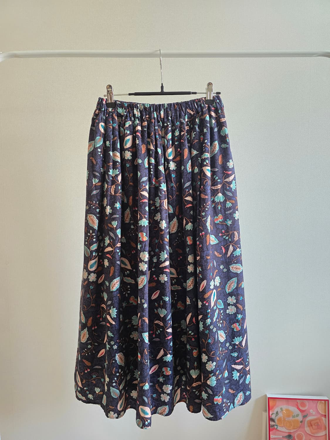 Lene non finito 플라워 패턴 밴딩 스커트 상품이미지1