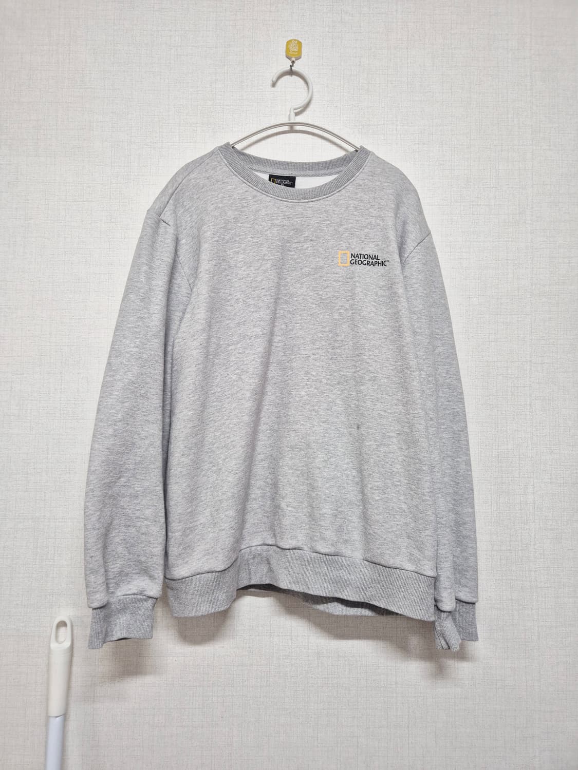 내셔널지오그래픽 맨투맨 상품이미지1