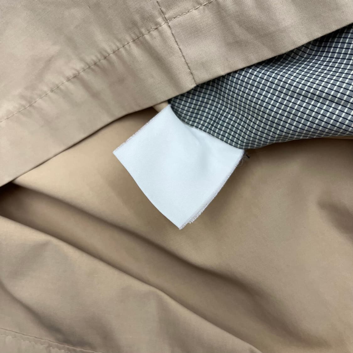 입생로랑 미니로고 베이지 자켓 상품이미지5