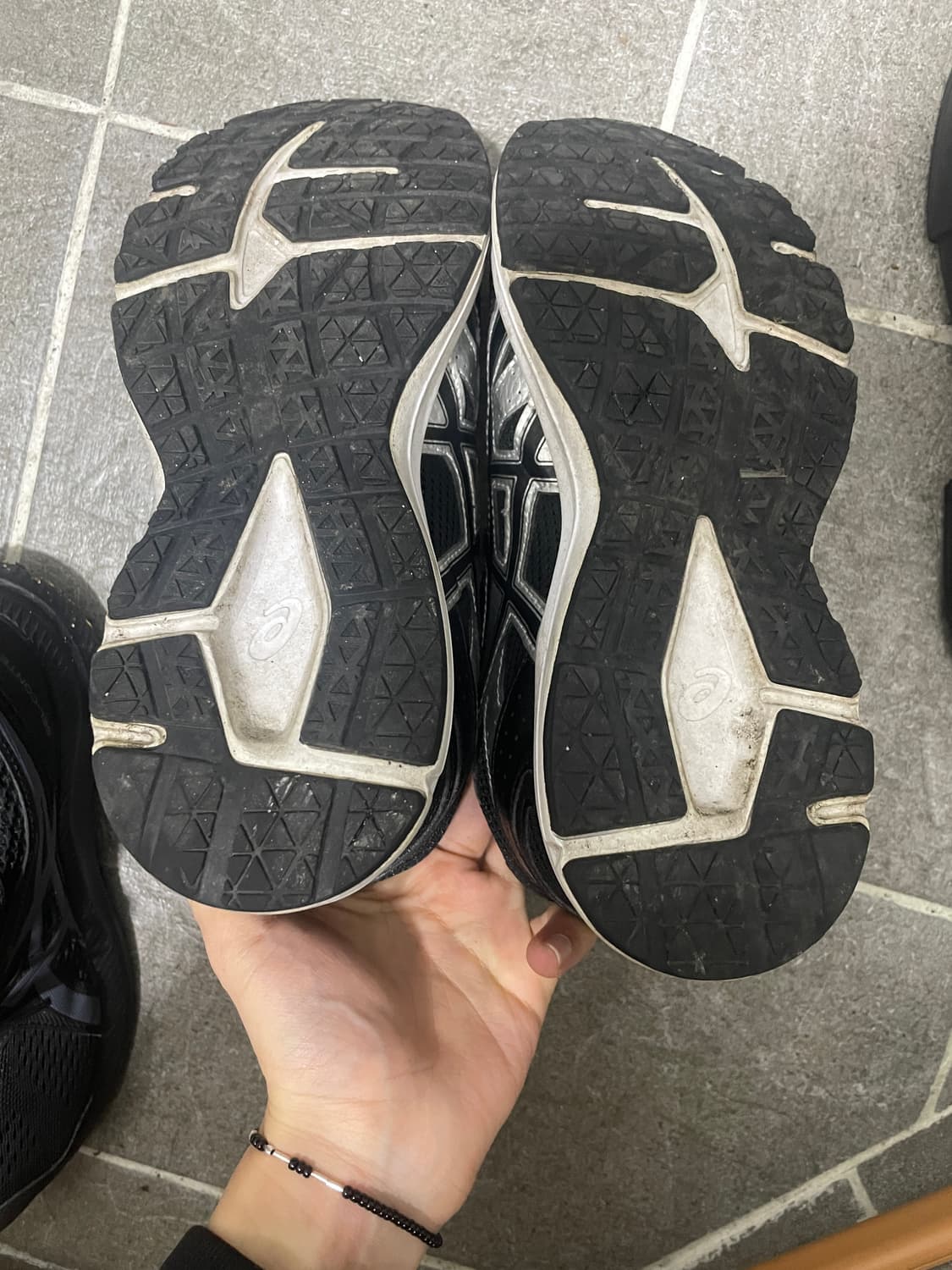 아식스 조그 100 S SMU 블랙/실버 운동화 250 상품이미지5