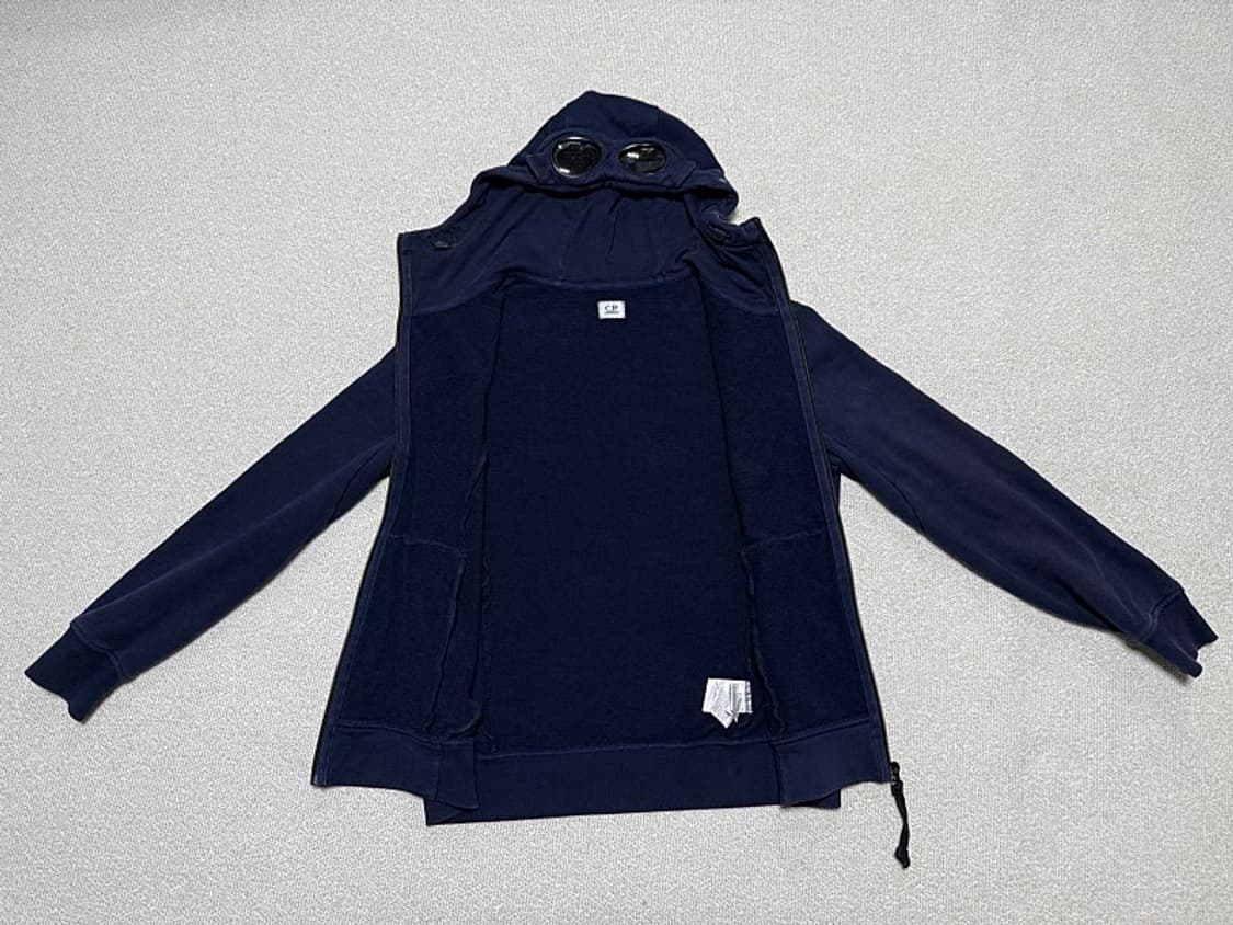 C.P 컴퍼니 후드 자켓 남성용 100사이즈 상품이미지2