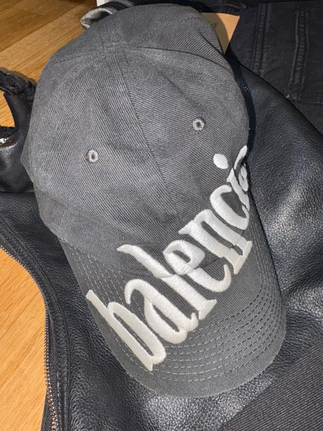 발렌시아가 캡  상품이미지1