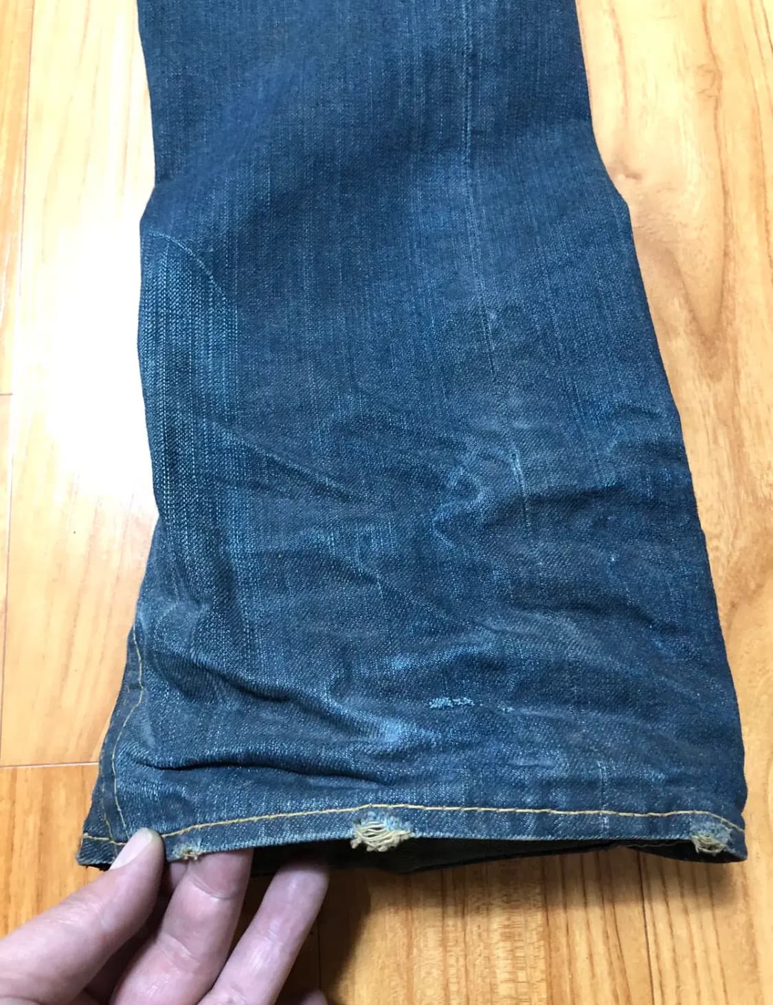 LEVIS RED 리바이스 레드 03/SS 오일워싱 멕시칸 부츠컷 데님 상품이미지3