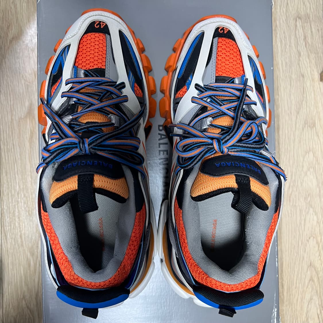 발렌시아가 트랙 스니커즈 오렌지 그레이 42사이즈 상품이미지6