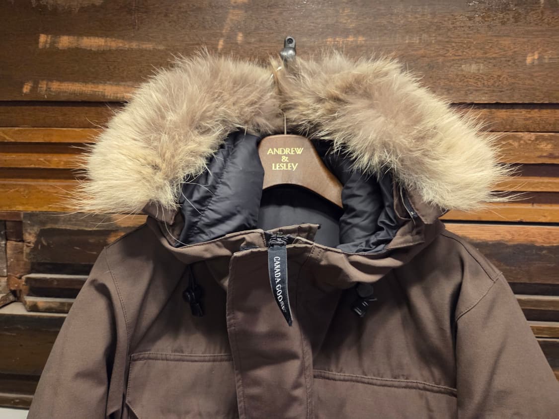 캐나다구스 다운자켓 상품이미지2