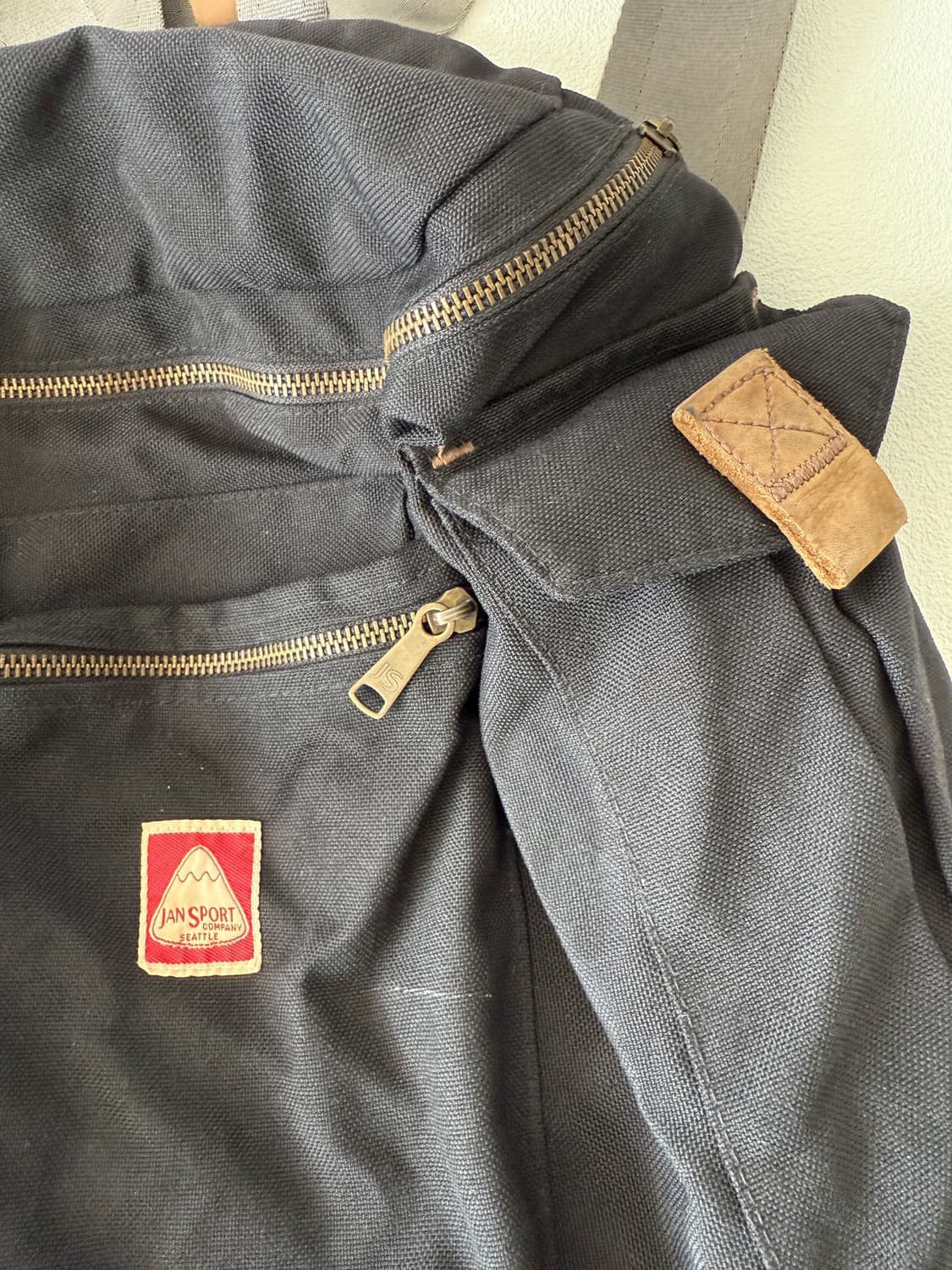 잔스포츠(JANSPORT) 백팩 상품이미지3