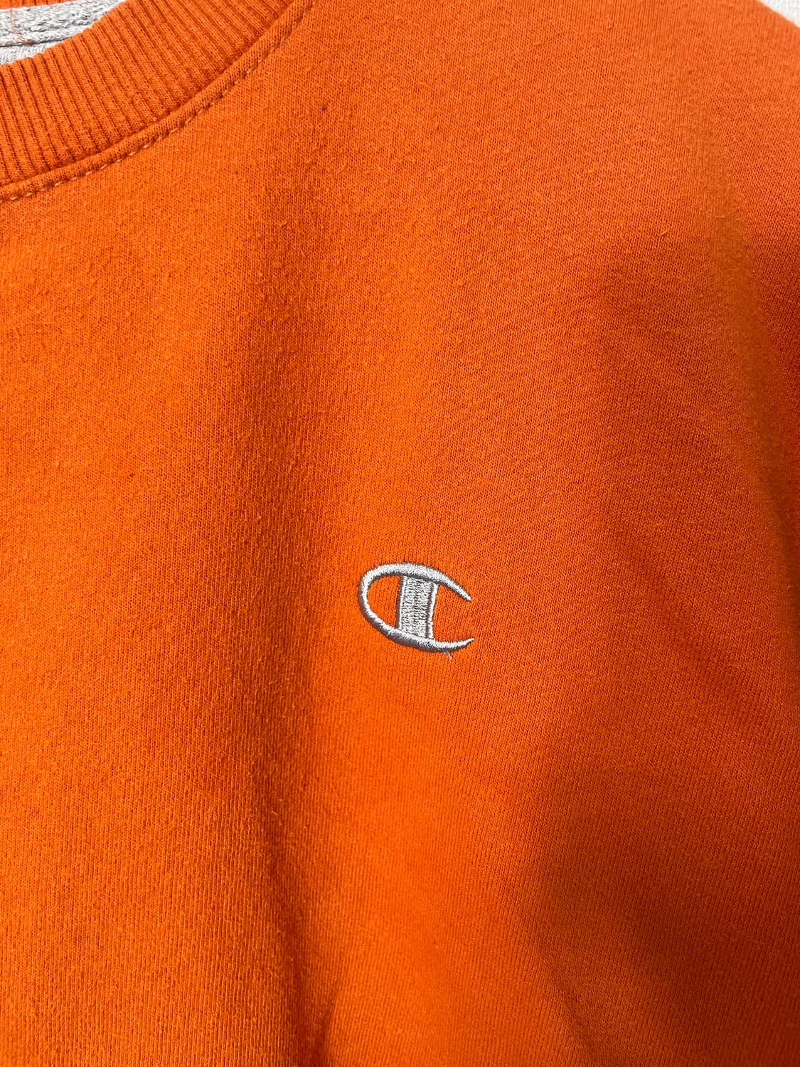 챔피온 오렌지 맨투맨 상품이미지3