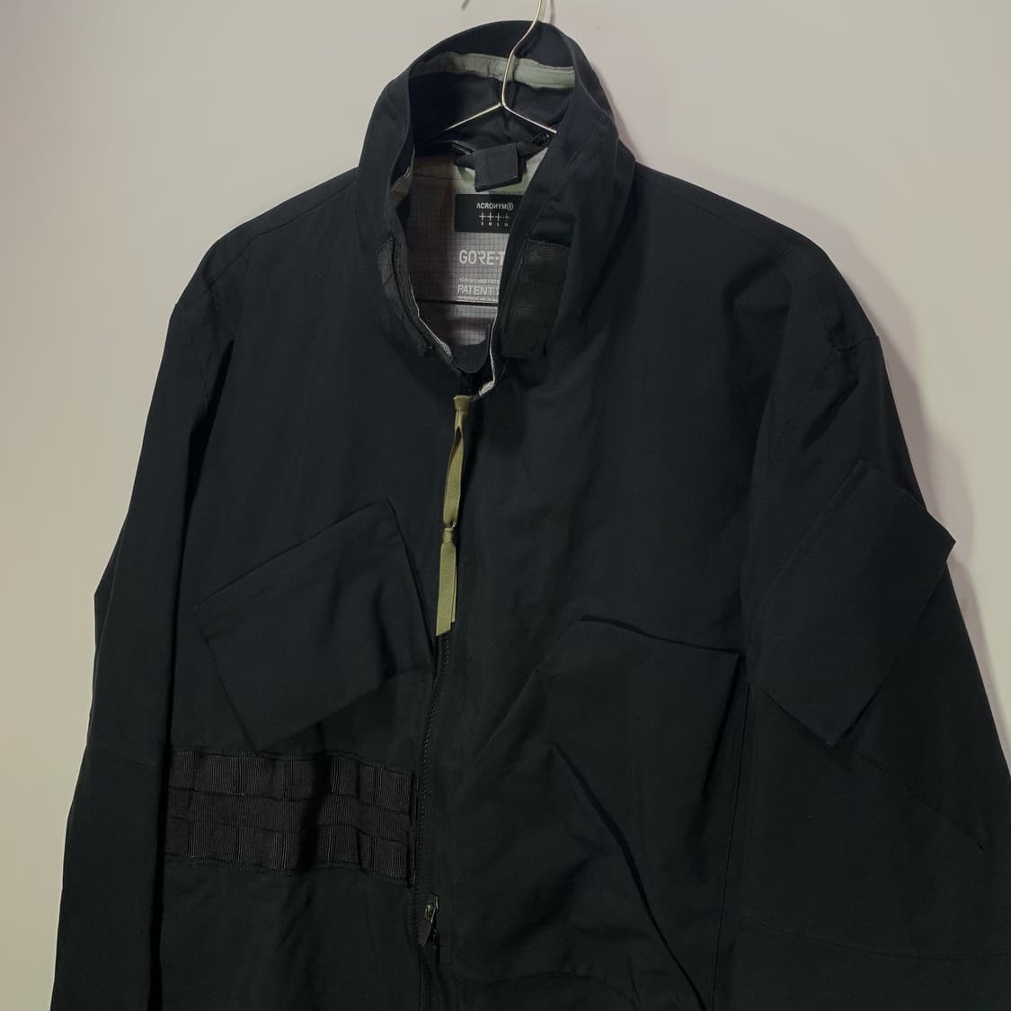 아크로님 고아택스 블랙 바람막이 상품이미지2