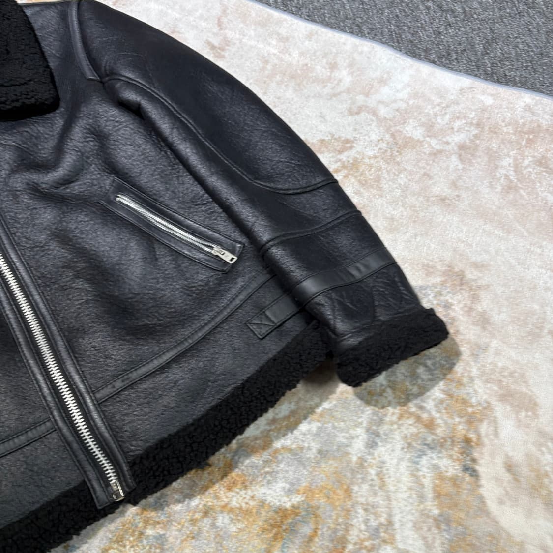 빈티지 블랙 무스탕 자켓 상품이미지3