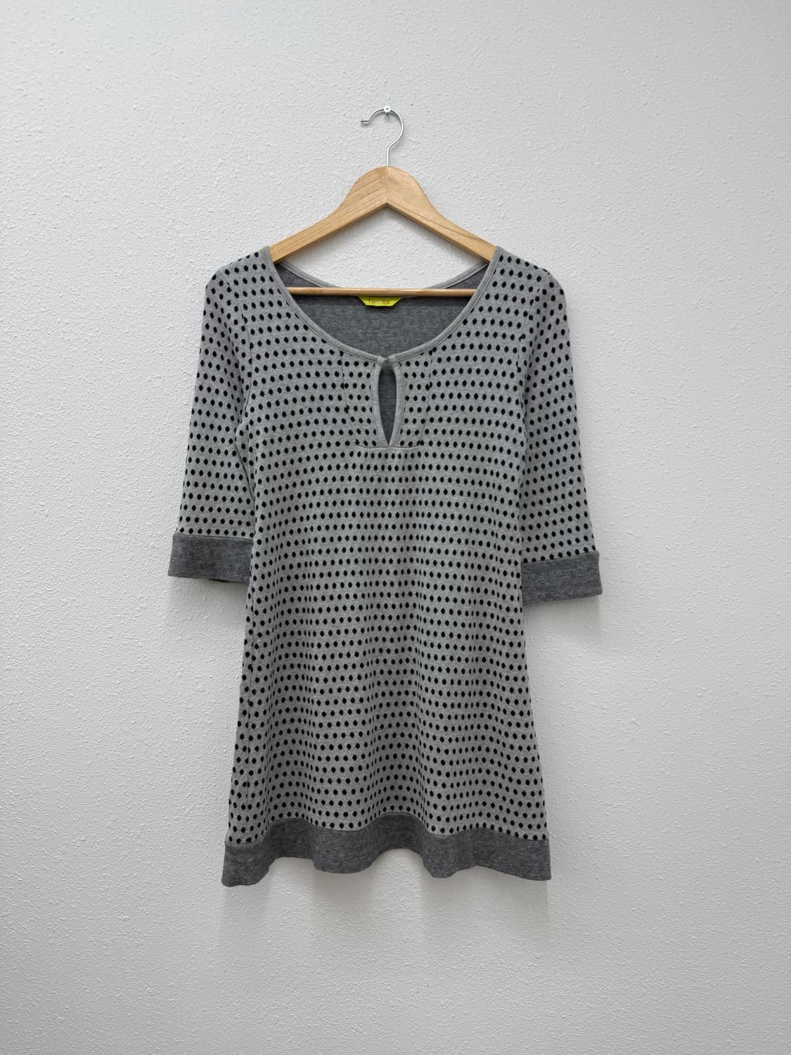 빈티지 그레이 도트 플레어 롱 블라우스 상품이미지1