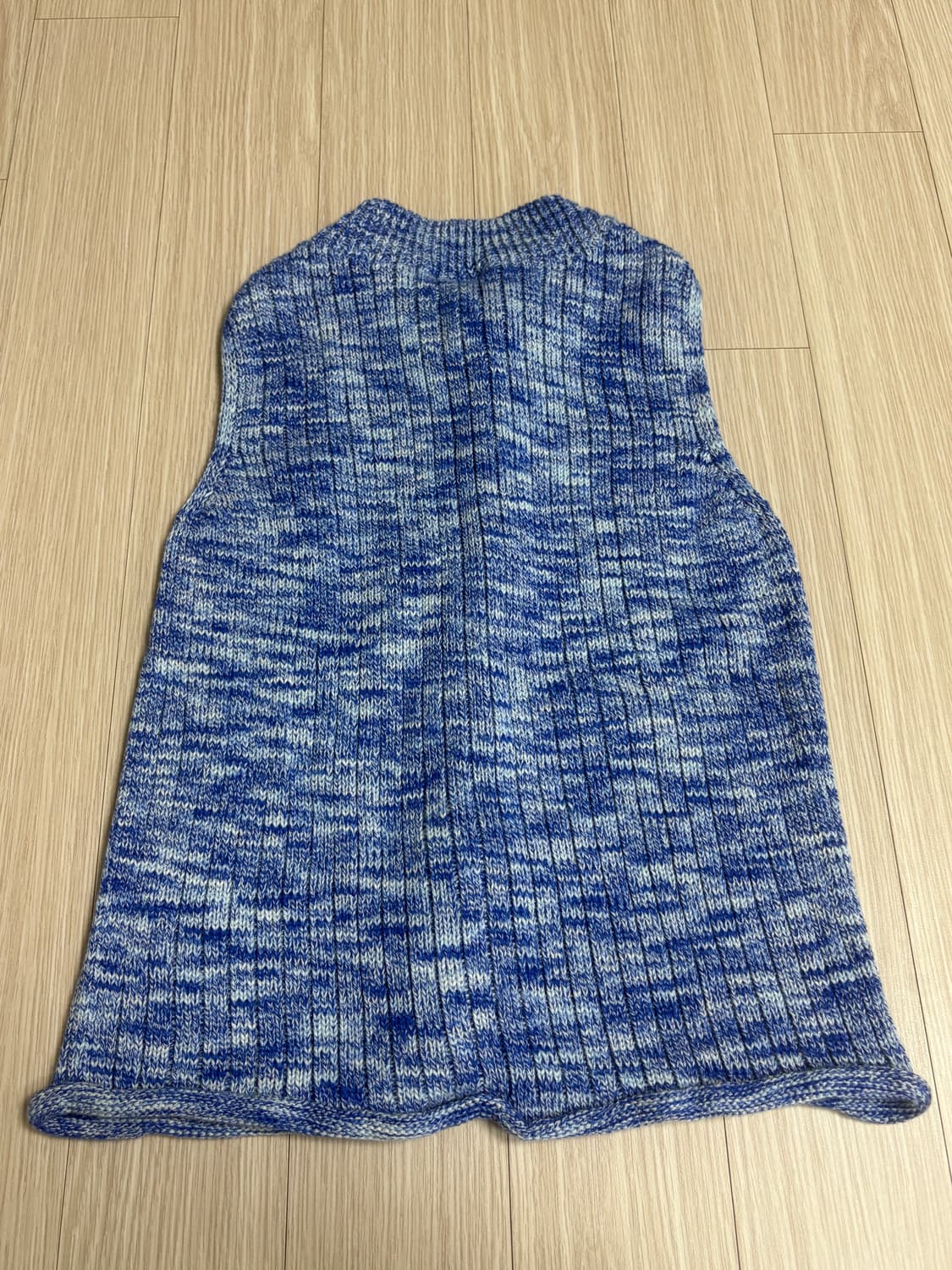 베이스레인지 슬리브리스 니트 탑 상품이미지3