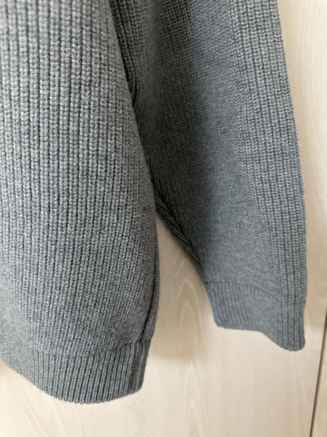 홀리선 아네트 가디건 M사이즈 판매합니다. 상품이미지9