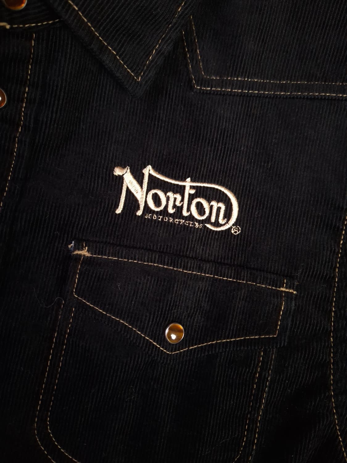 새제품급 일본판 노튼 코듀로이 자수 레이싱 셔츠 상품이미지5