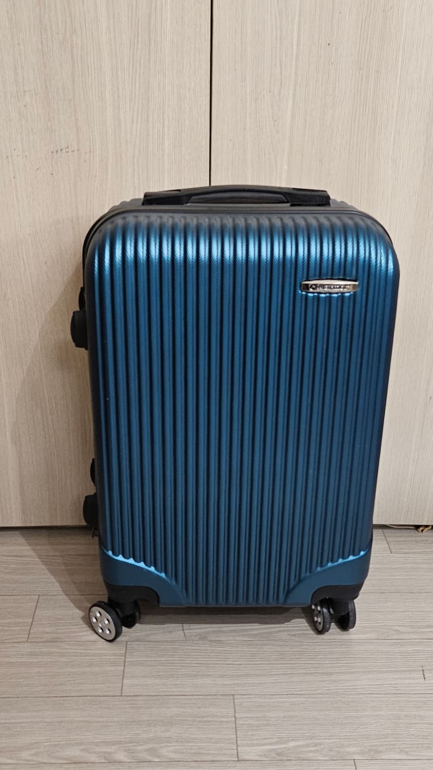 (미상용새상품)마모트 예쁜 형광청록 여행용 기내용 하드캐리어 20인치 상품이미지3