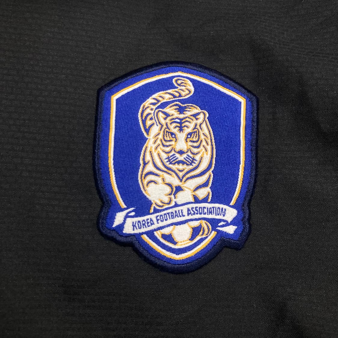 나이키 블랙 컬러 2002 대한민국 국대 바람막이 상품이미지2