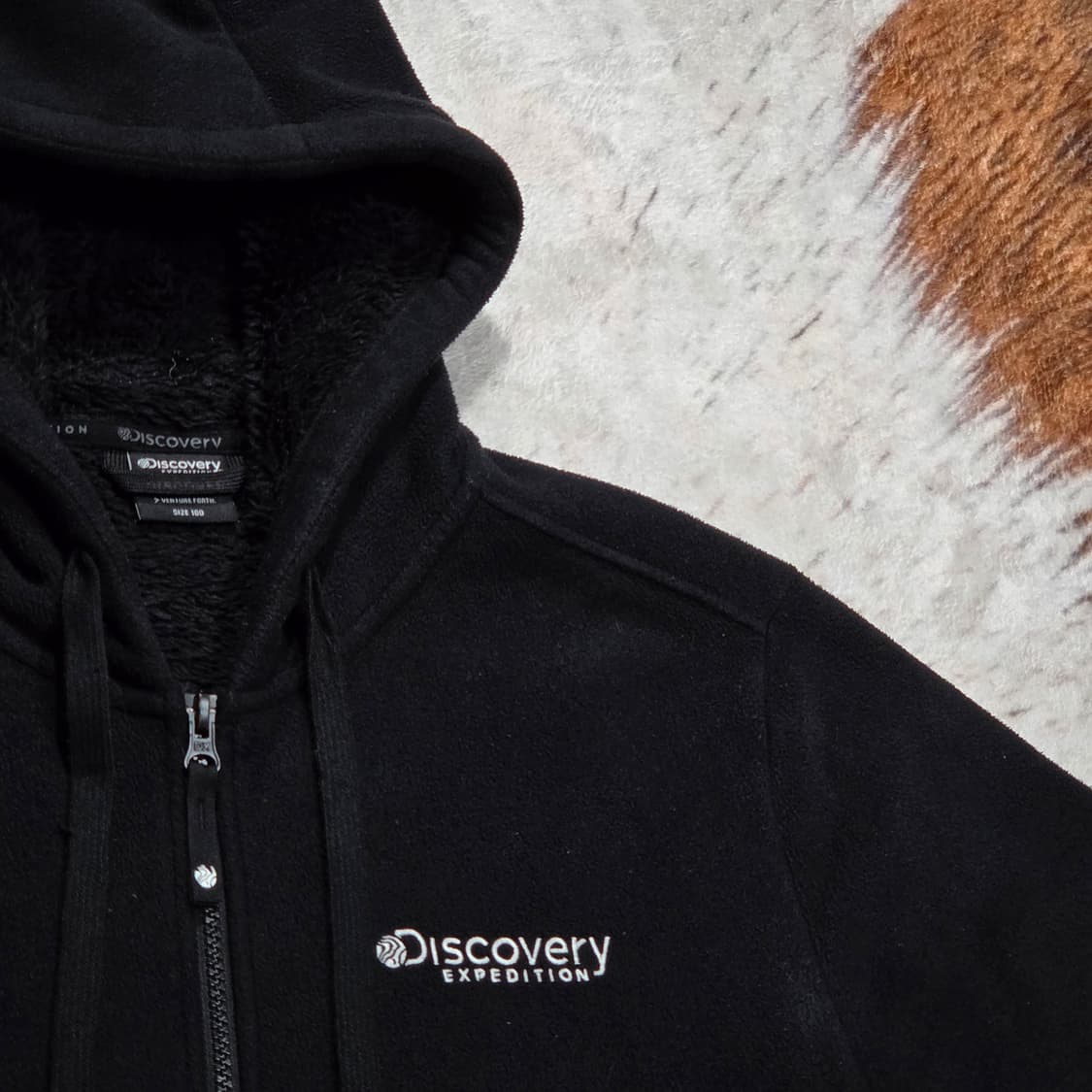 디스커버리 블랙 후리스 후드집업 상품이미지2