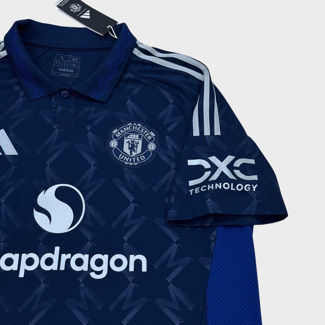 24-25 맨체스터 유나이티드 어웨이 No.8 브루노 페르난데스 상품이미지5