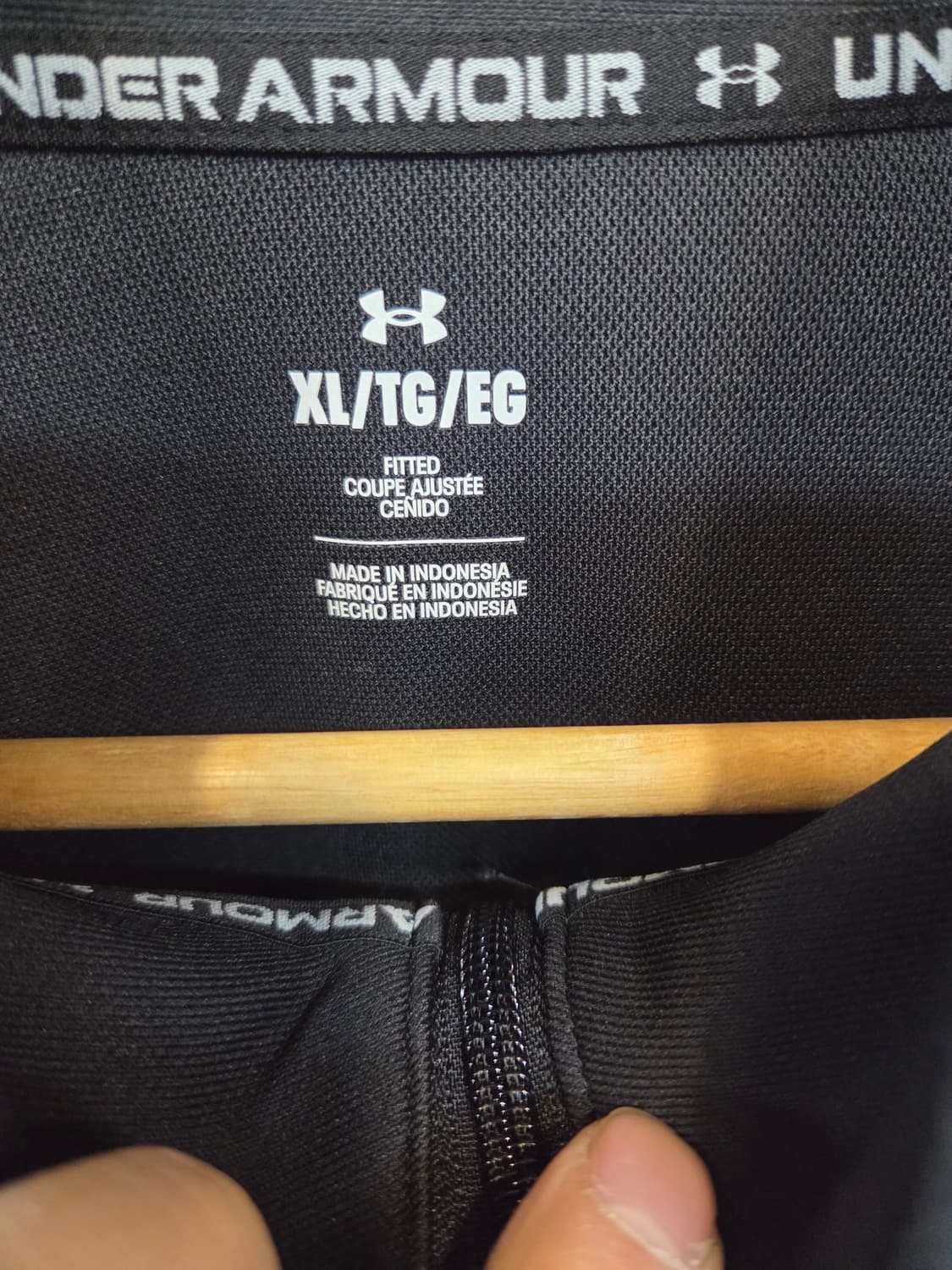 언더아머 져지 트랙 자켓 xl 상품이미지3