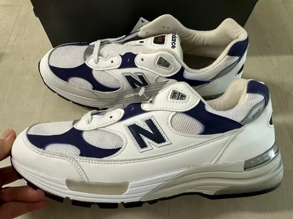 [295] 뉴발란스 992 화이트 네이비 m992ec 상품이미지1