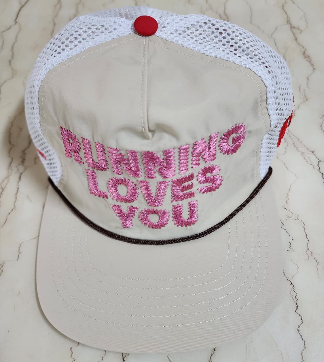 알렉스 조노 러닝 러브스 유 트러커 햇 베이지 상품이미지2