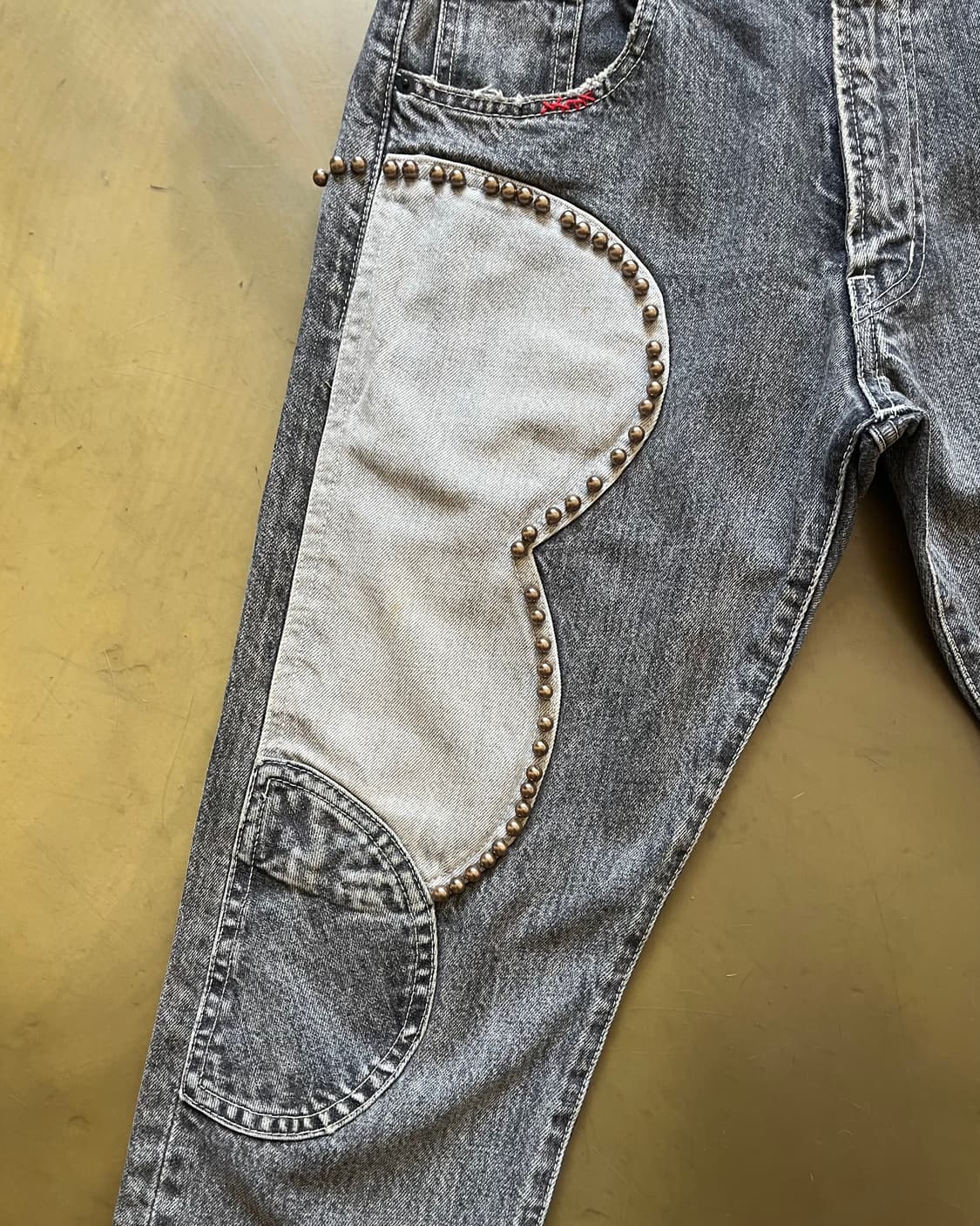 RNA Japan Stud Stitch Detail Denim pants 상품이미지4