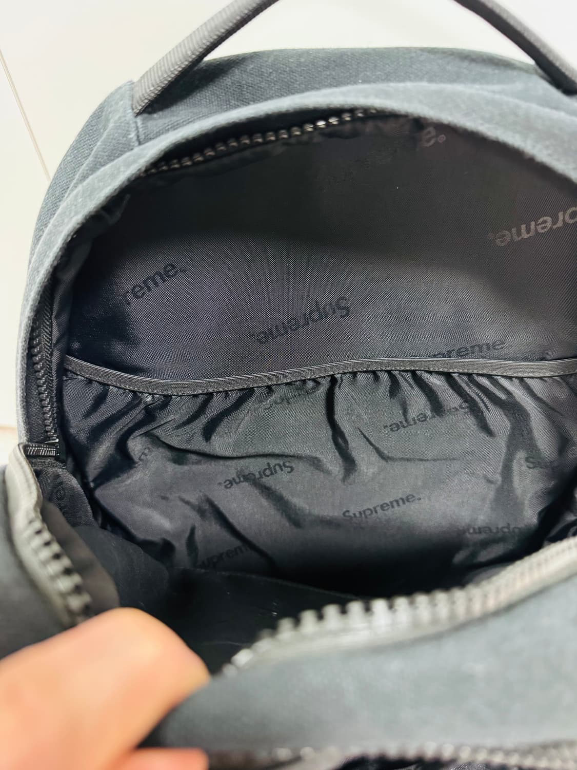 슈프림 25ss 블랙 백팩  상품이미지3