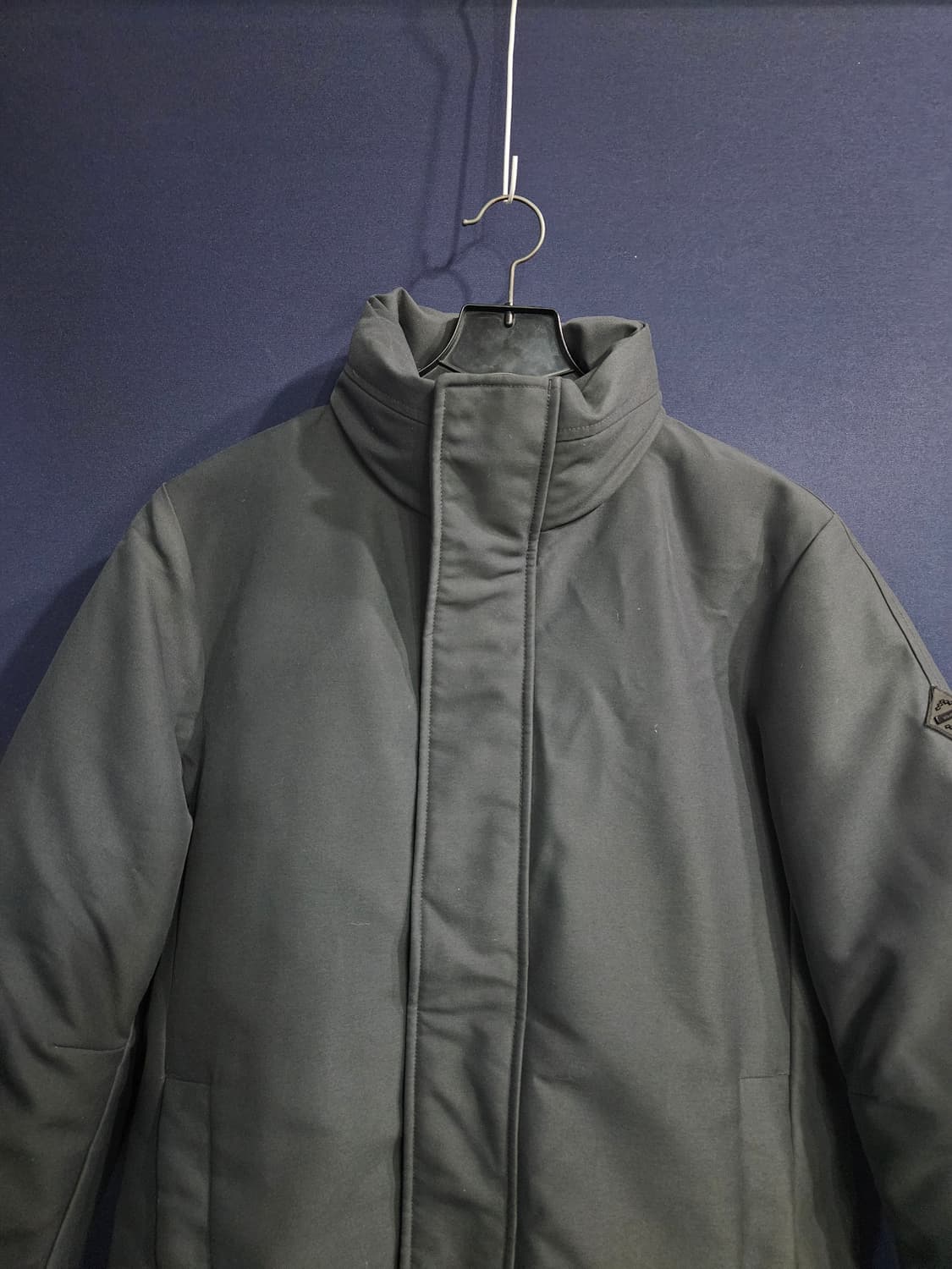 빈폴 다크그레이컬러 남성 100 구스다운 하프패딩 상품이미지7