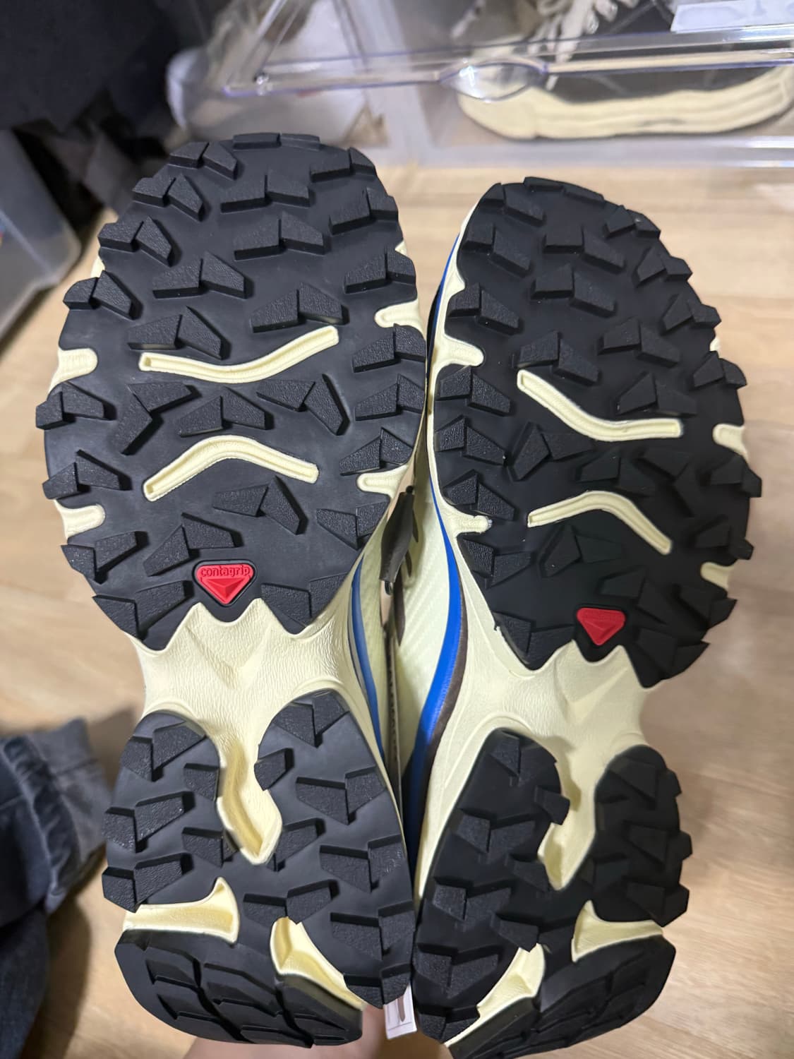 [260] 살로몬 x MM6 메종 마르지엘라 XT-4 뮬 트랜스패런트 옐 상품이미지3