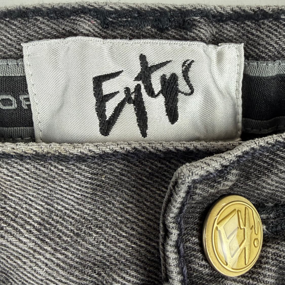 (무료배송)28/32) 이티스 타이탄 맥스 흑청 팬츠 상품이미지3