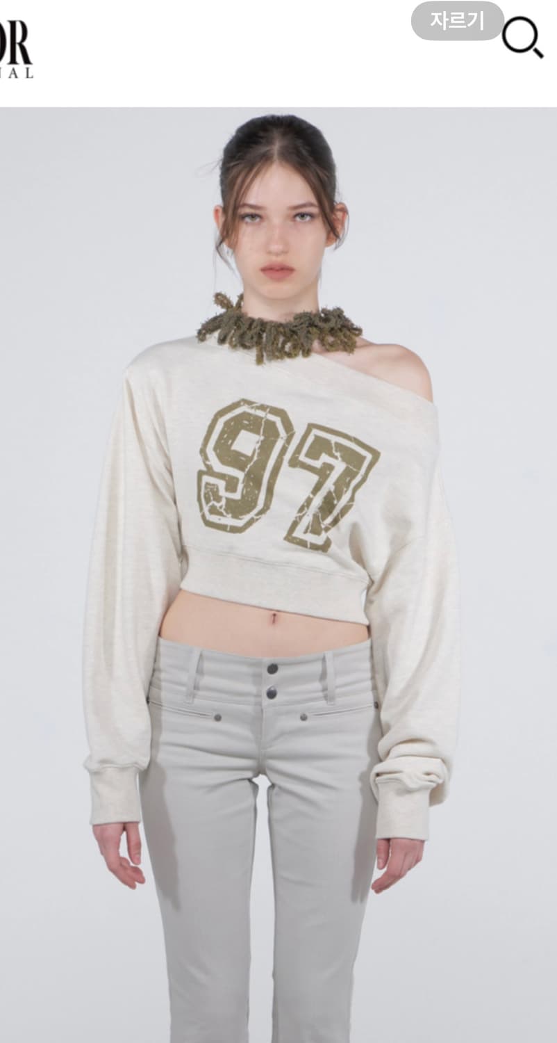 스컬프터 숄더 Off-Shoulder Cropped Sweatshirt 상품이미지1