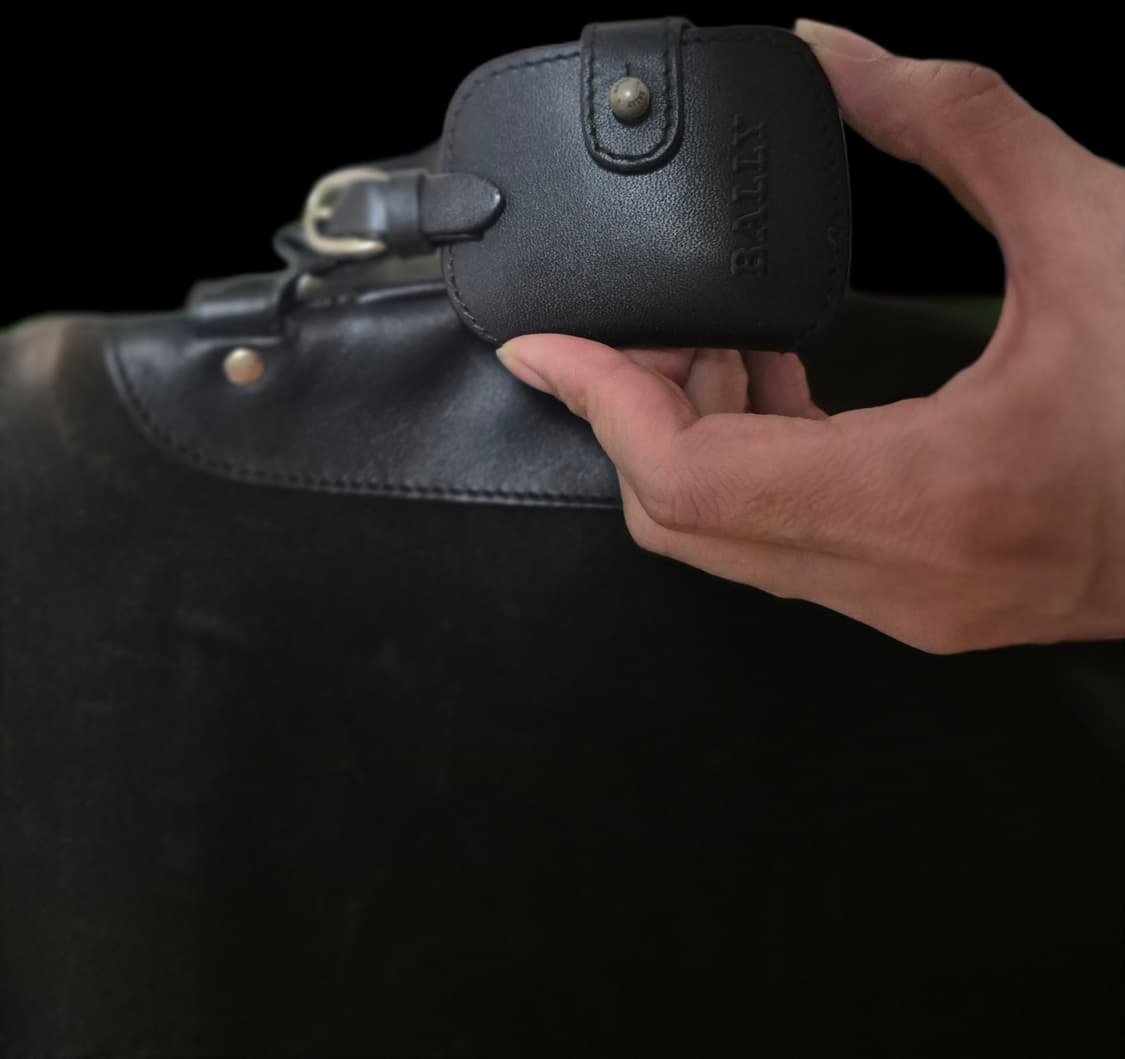 Bally 블랙 스웨이드 레더 숄더백 상품이미지3