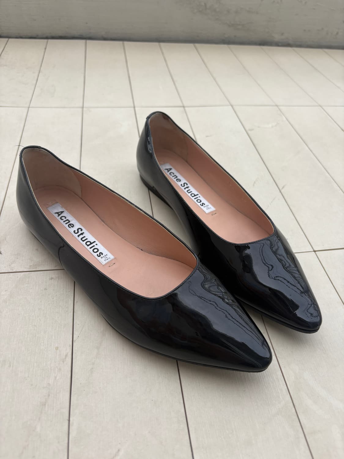 아크네 플랫슈즈 상품이미지3