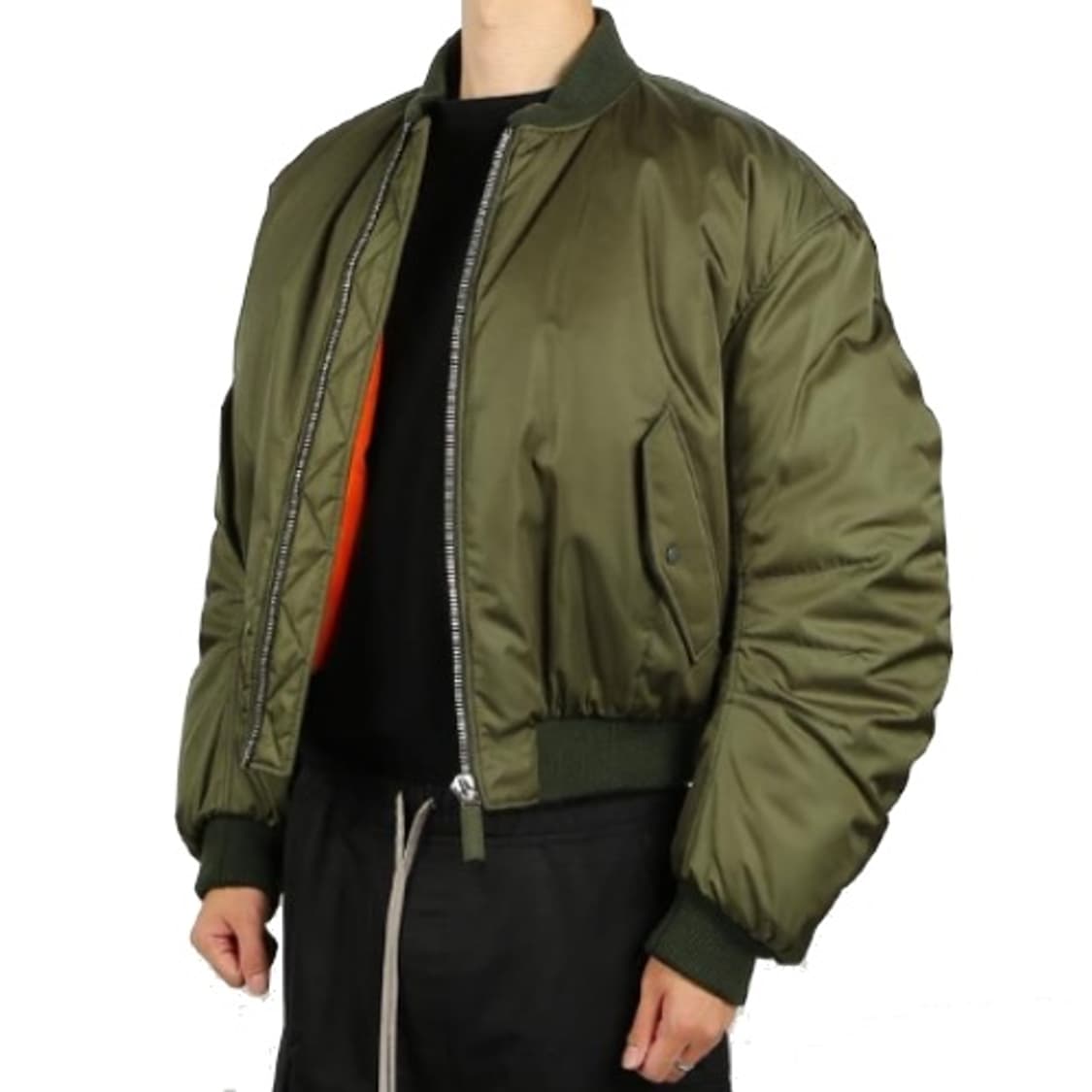 프라다 리나일론 ma-1 패딩 상품이미지3