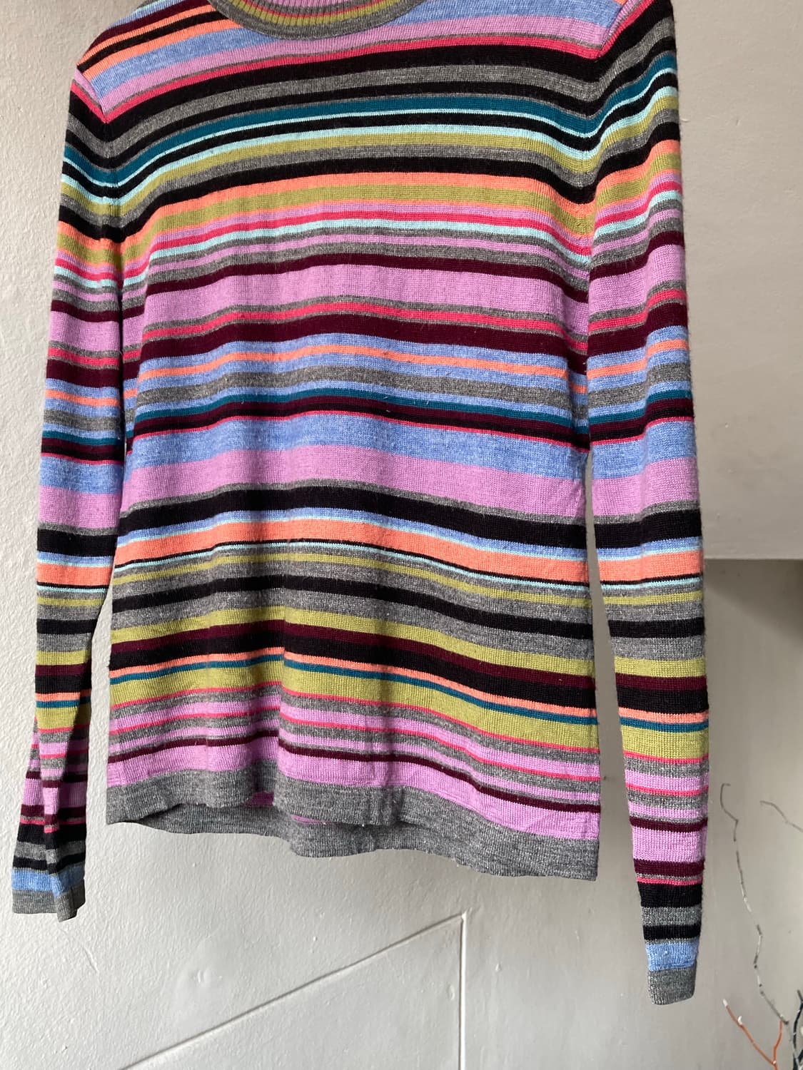 알록달록 무지개 하프넥 스트라이프 니트 상품이미지4