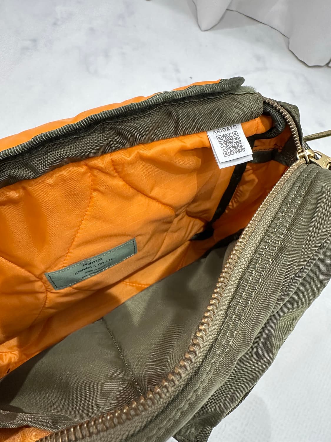 포터 포스 숄더백 스몰 올리브 드랩 상품이미지5