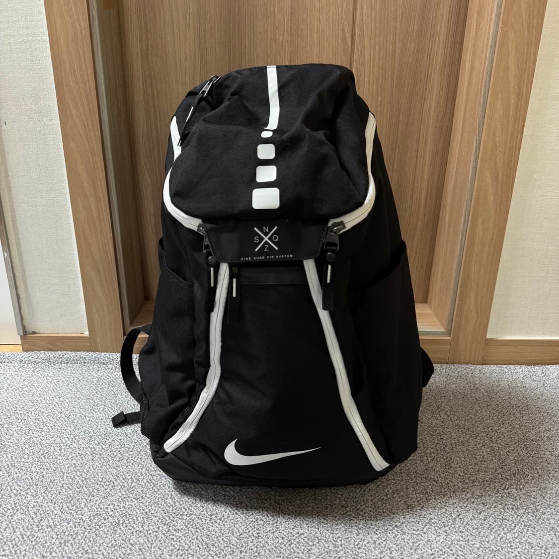 [정가 68만원] 나이키 훕스 엘리트 백팩 상품이미지1