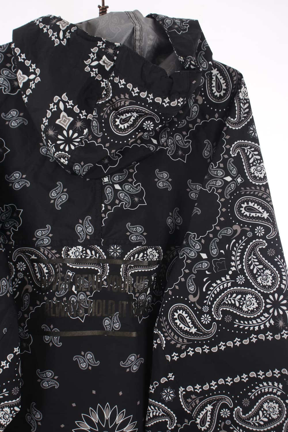 GU x 미하라야스히로 반다나 자켓 상품이미지5