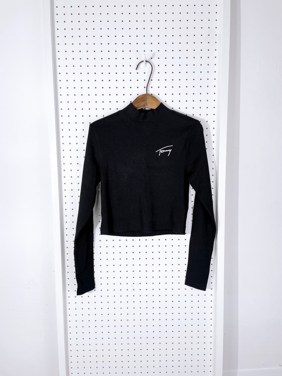 (정품/새상품) 타미진스 여성 크롭탑 롱슬리브 티셔츠 상품이미지1