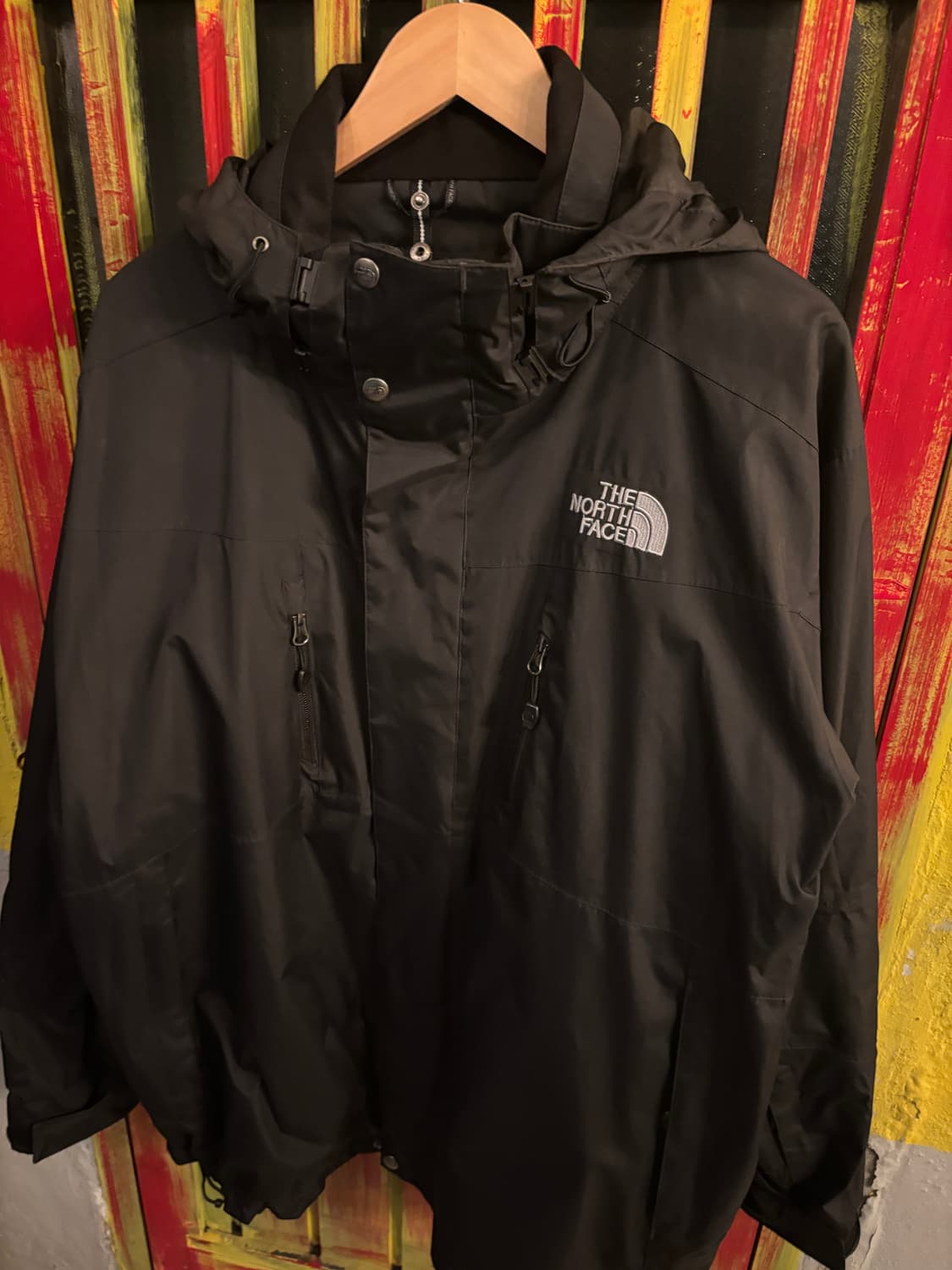 The North Face Gore-Tex Windbreaker 상품이미지2