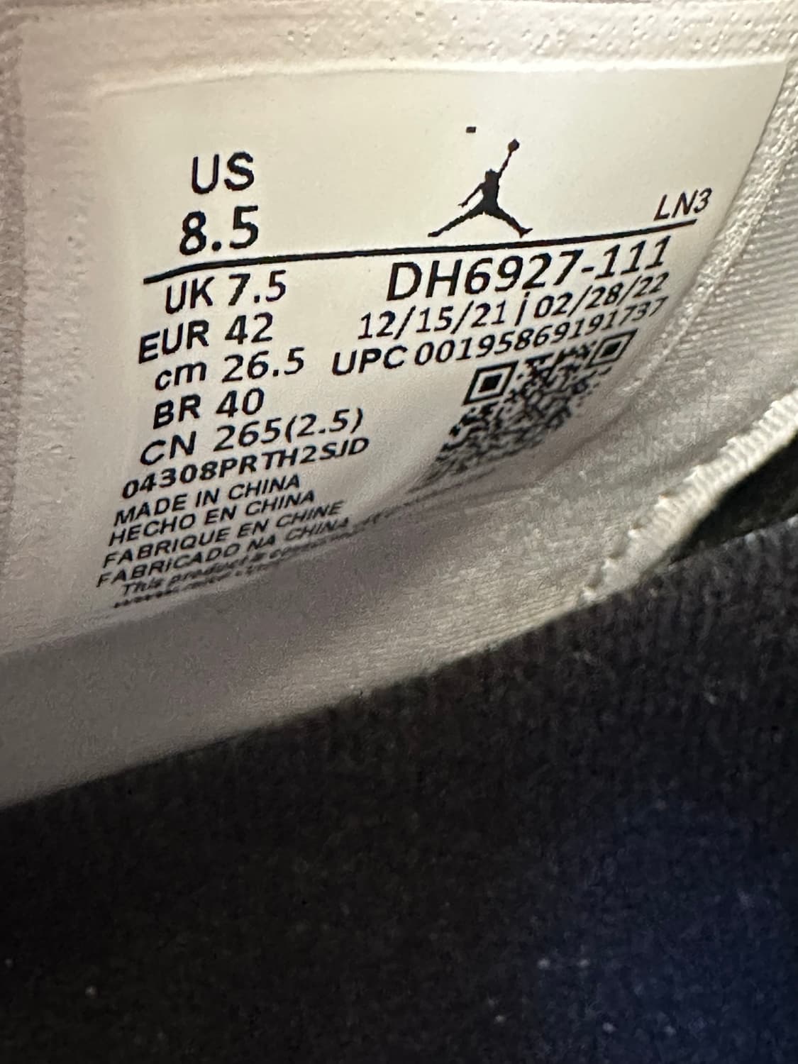 나이키 조던4 레트로 화이트 앤 블랙 265mm 상품이미지9