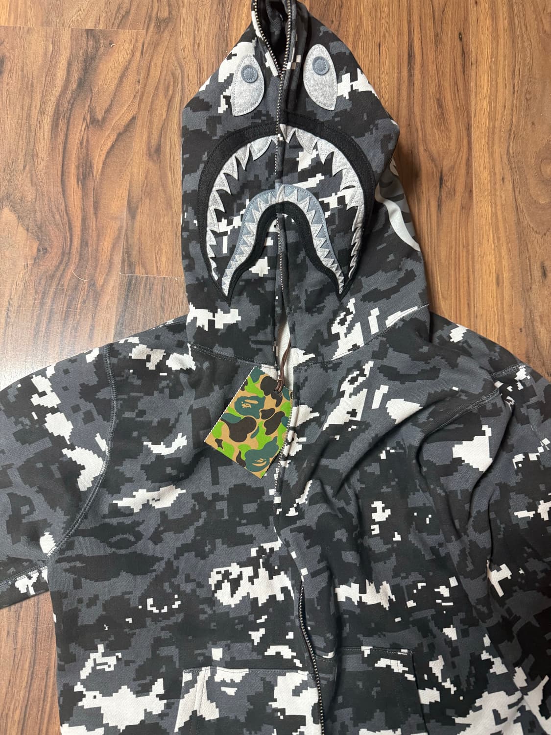 베이프 멀티 픽셀 블랙 후드집업 상품이미지2