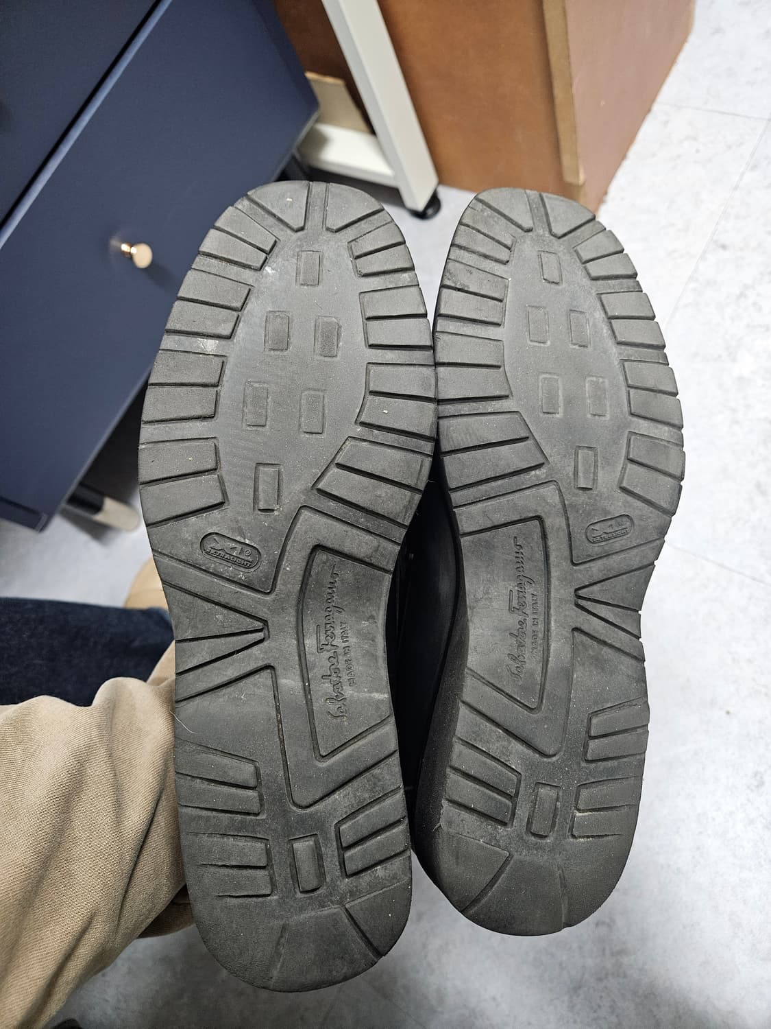 페라가모 정품 홀스빗 로퍼 상품이미지6