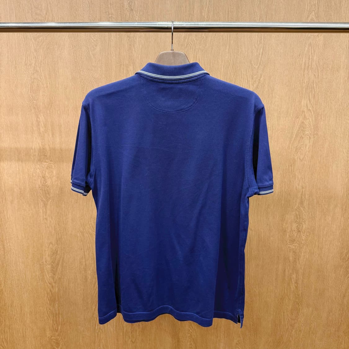 랑방 컬렉션 반팔 카라티 로고 자수 배색 라인 디테일 블루 상품이미지3