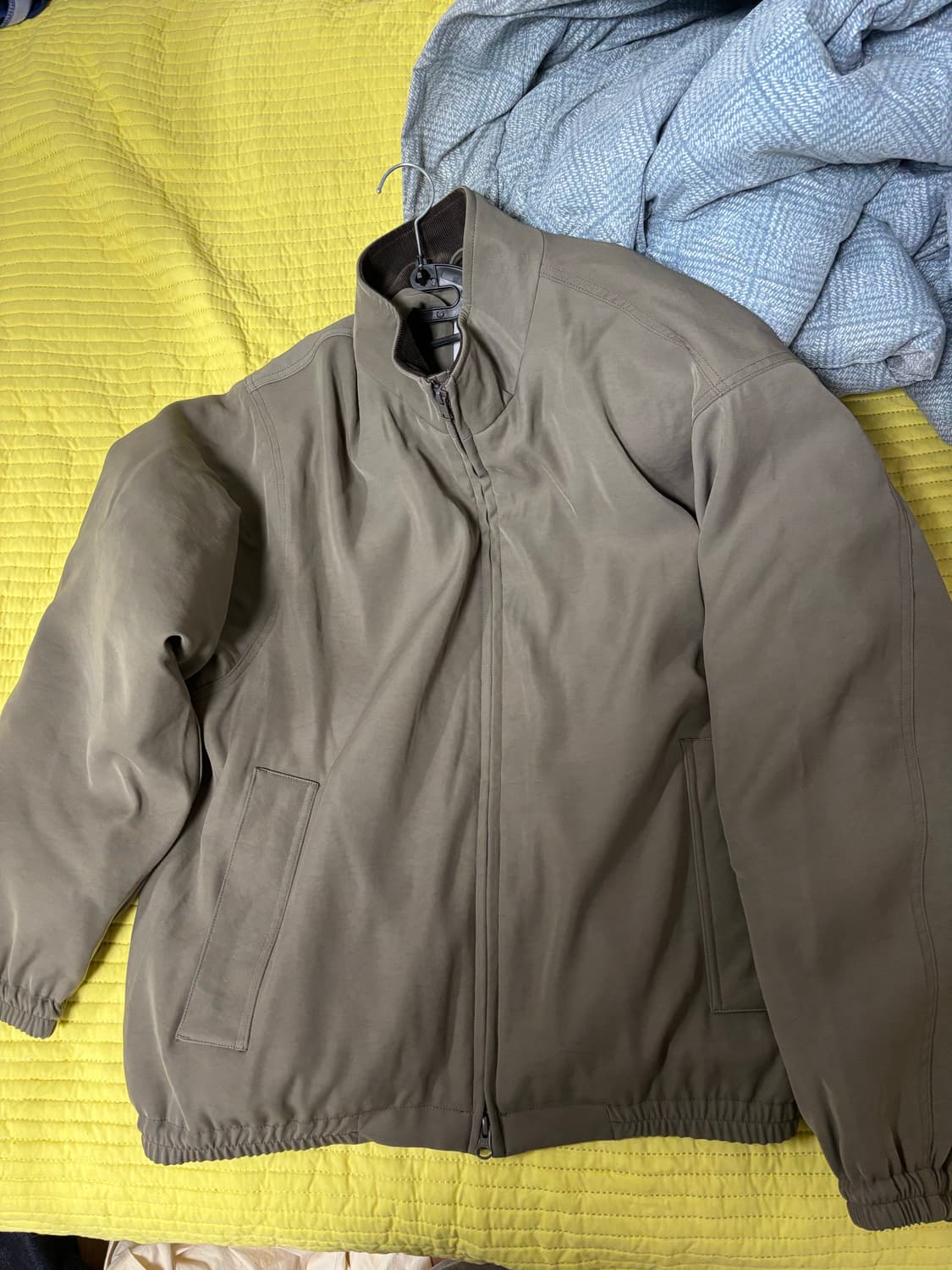 어나더오피스highneck insulation jacket  cocoon 상품이미지4